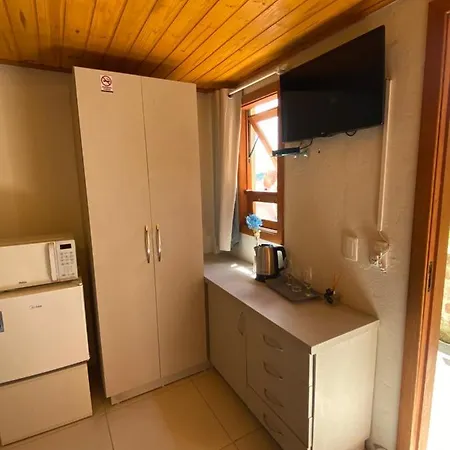 Casa Aconchegante Ou Suites Privativas Canela Exterior photo